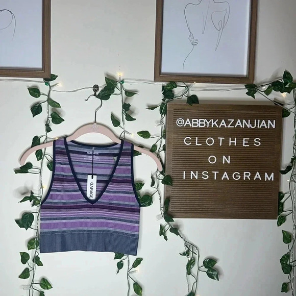 Garage Tops - Garage V Neck Tanktop NWT